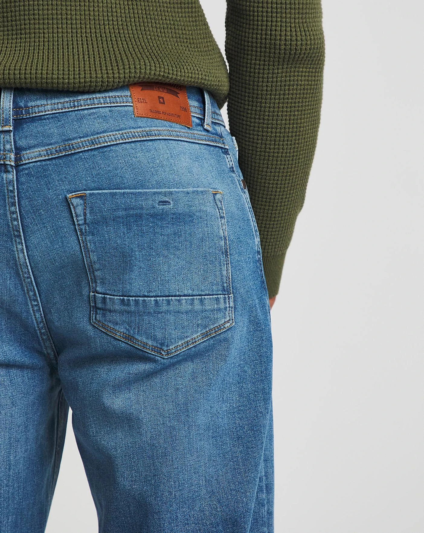 Joe Browns Light Wash Straight Fit Jean| Light Wash 4 Joe Browns Light Wash Straight Fit Jean| Light Wash - Image 4