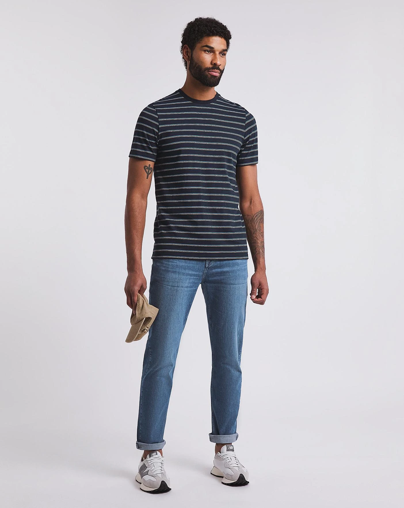 Premium Mid Stonewash Straight Fit Jean| Mid Stonewash 4 Premium Mid Stonewash Straight Fit Jean| Mid Stonewash - Image 4