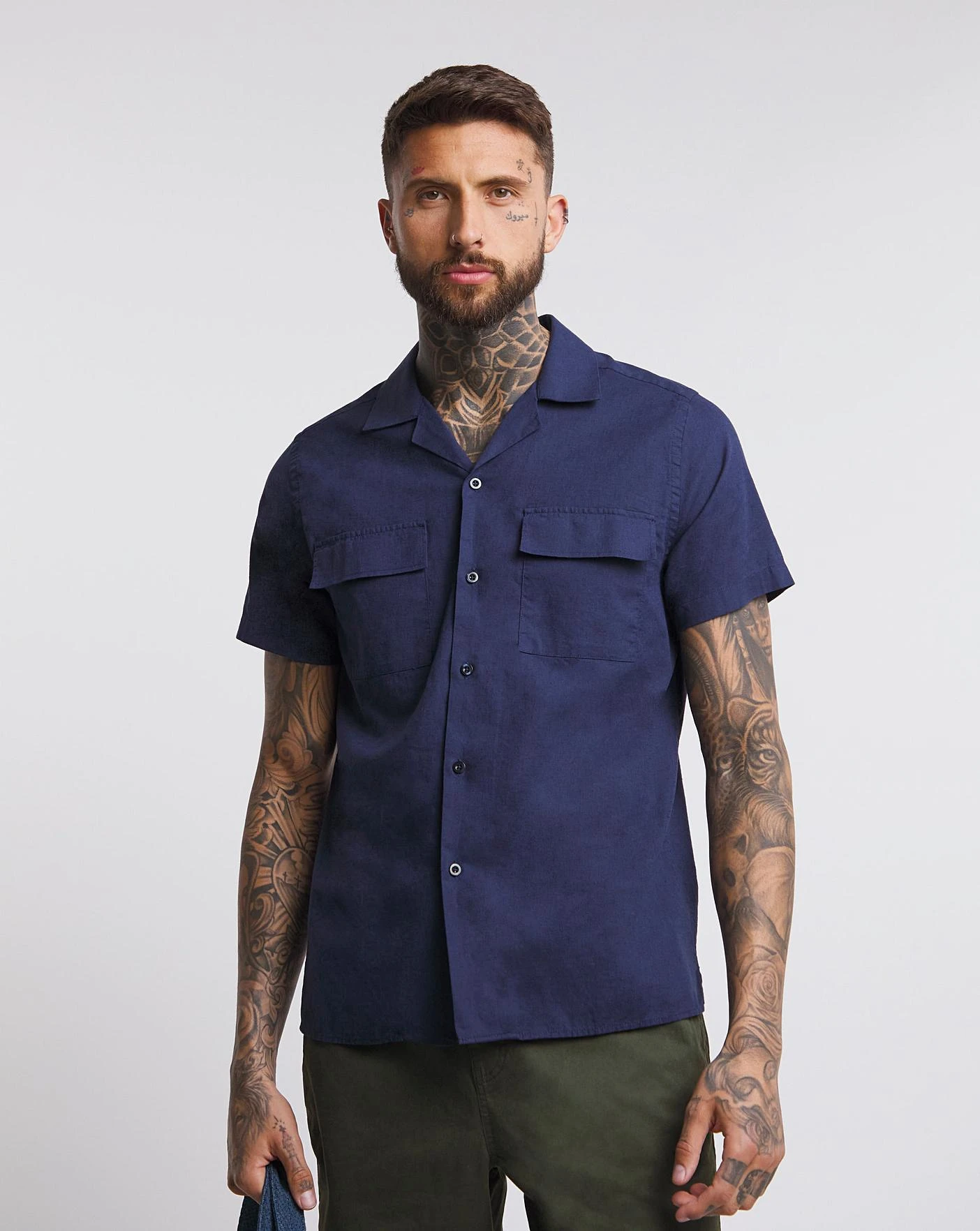 Double Pocket Revere Collar Linen Shirt| Navy 3 Double Pocket Revere Collar Linen Shirt| Navy - Image 3