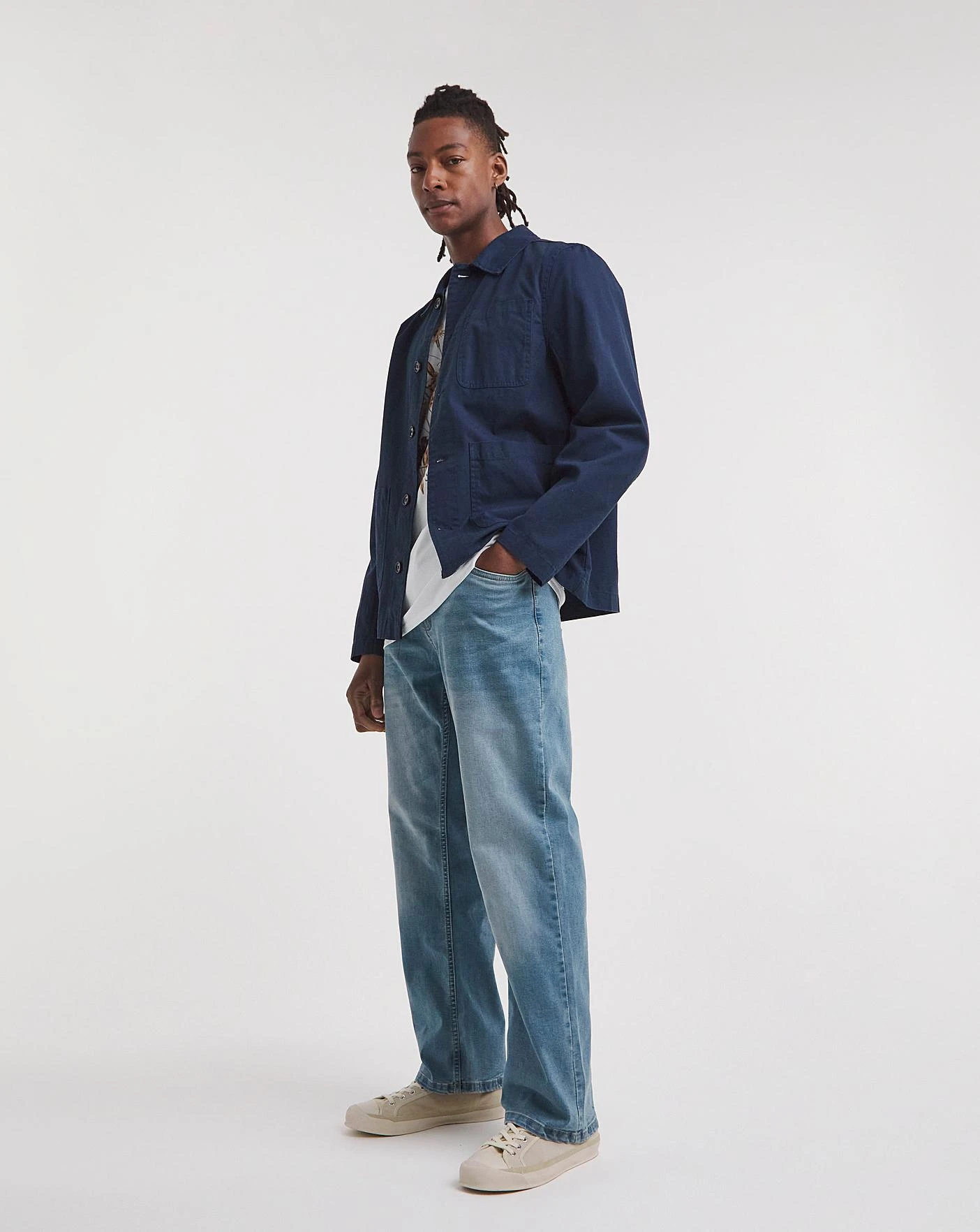 Light Stonewash Loose Fit Stretch Jeans| Light Stonewash 3 Light Stonewash Loose Fit Stretch Jeans| Light Stonewash - Image 3