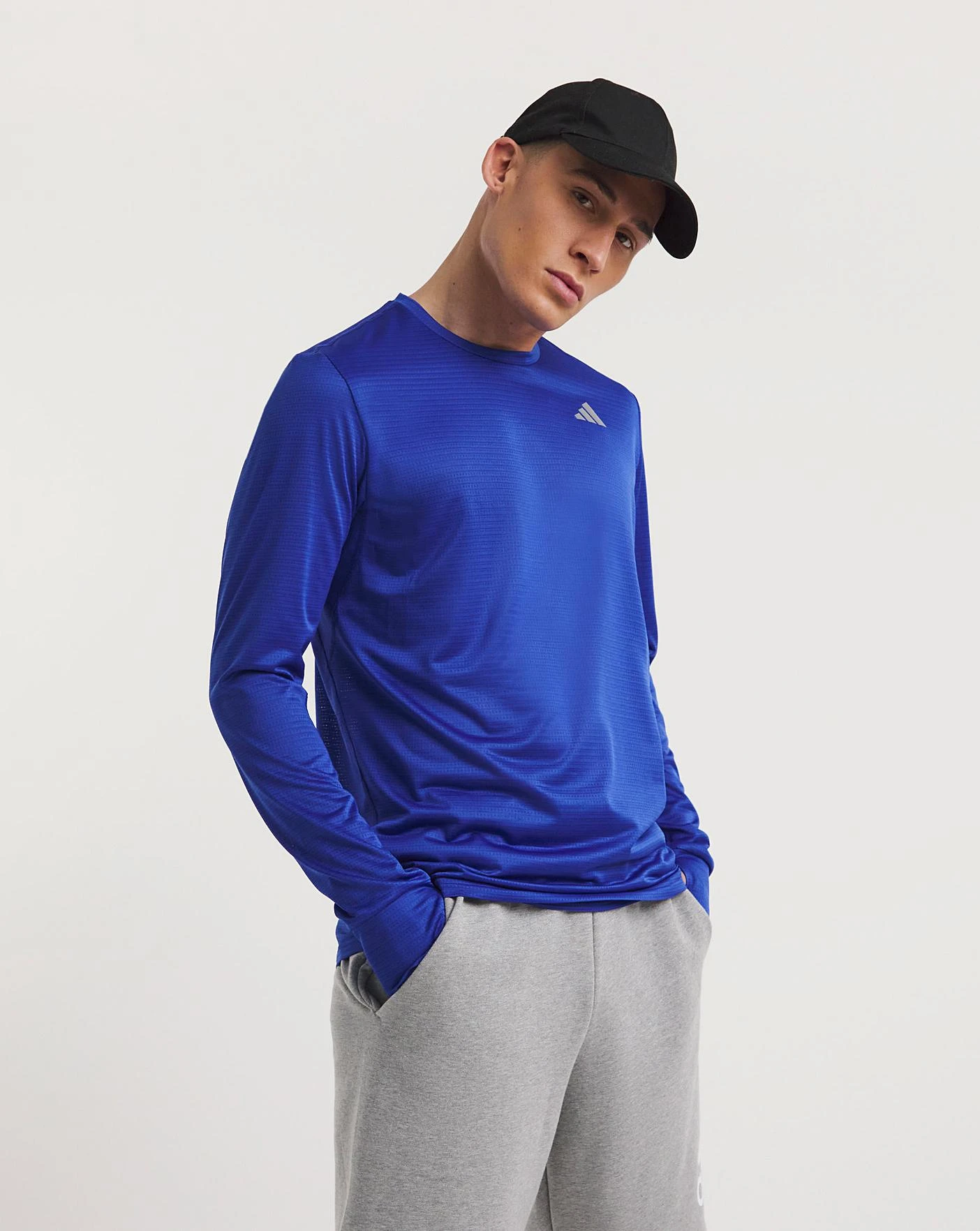 Adidas On The Run Top| Blue 4 Adidas On The Run Top| Blue - Image 4