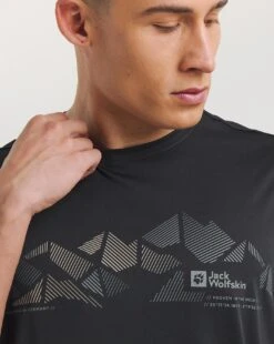 Jack Wolfskin Peak Graphic Tee| Phantom 7 Jack Wolfskin Peak Graphic Tee| Phantom -Wear Lusty Sales Store y08dt182746w