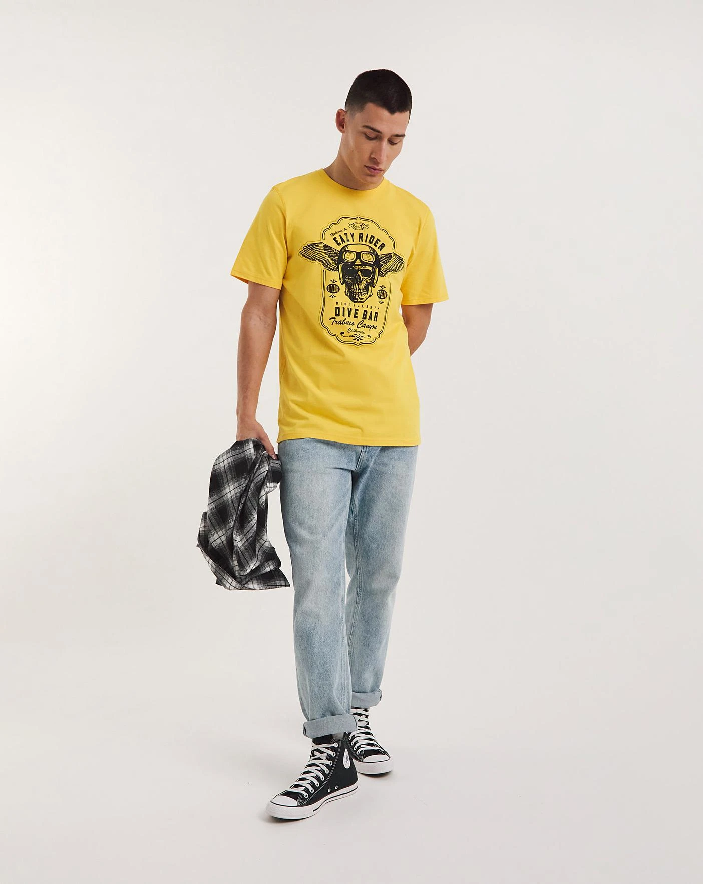 Skull Graphic T-shirt| Yellow 1 Skull Graphic T-shirt| Yellow