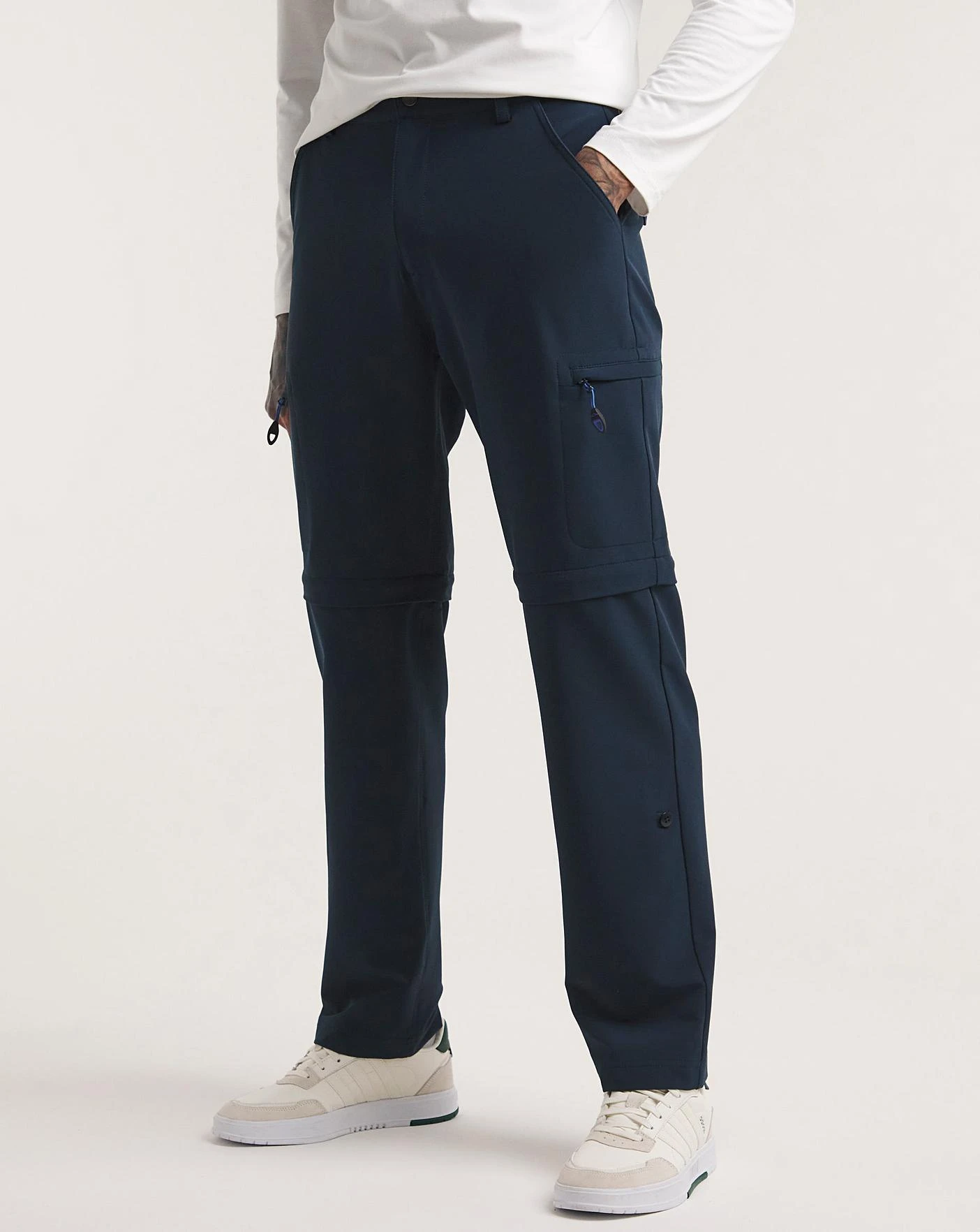 Snowdonia Zip Off Cargo Walking Trouser| Navy 4 Snowdonia Zip Off Cargo Walking Trouser| Navy - Image 4