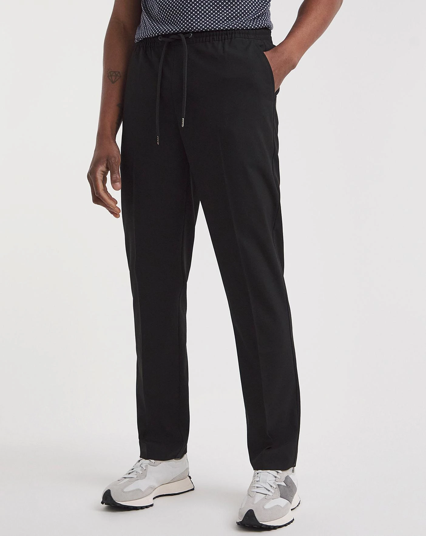 Black Elasticated Jogger Trouser| Black 5 Black Elasticated Jogger Trouser| Black - Image 5
