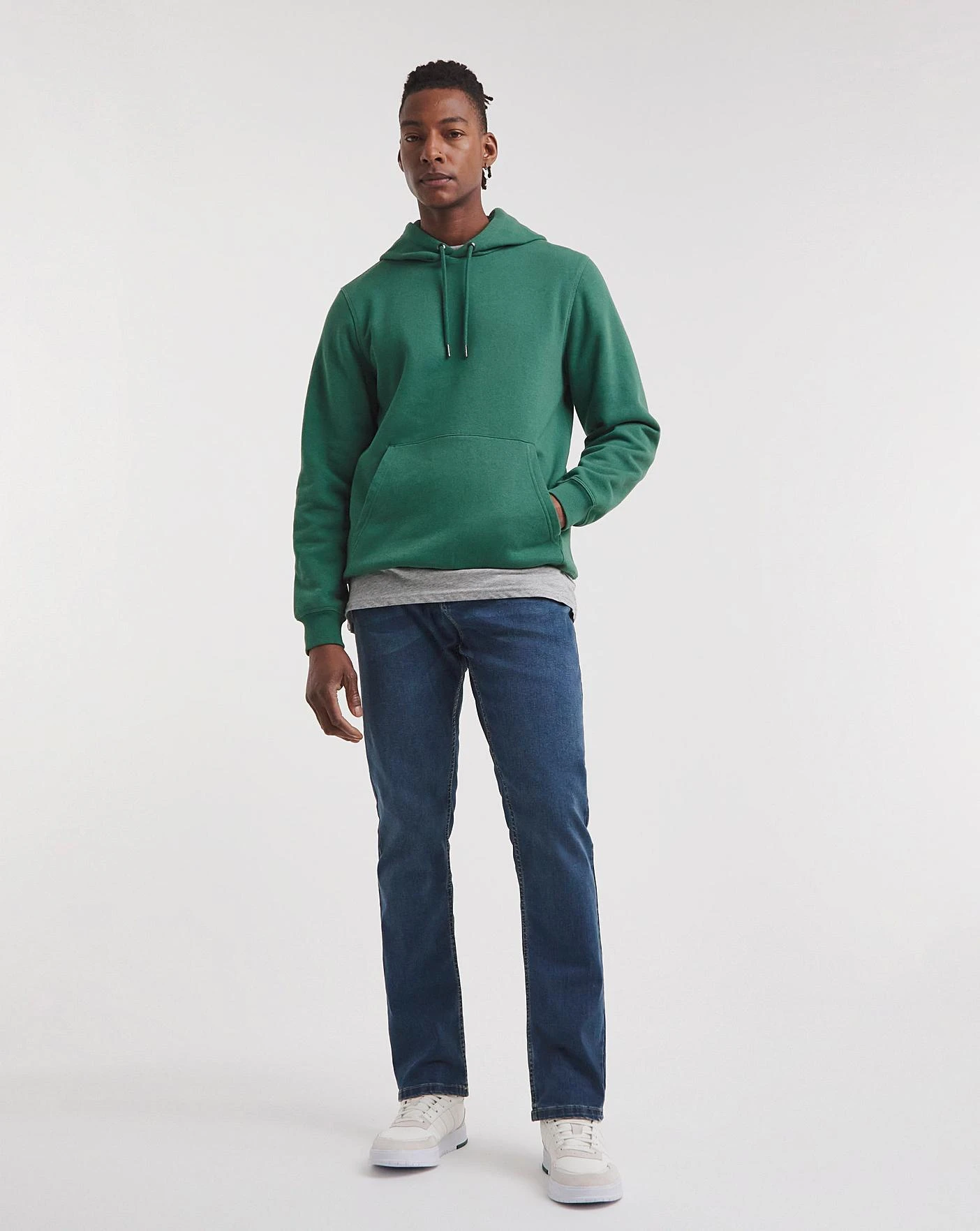 Stonewash Straight Fit Stretch Jeans| Stonewash 4 Stonewash Straight Fit Stretch Jeans| Stonewash - Image 4