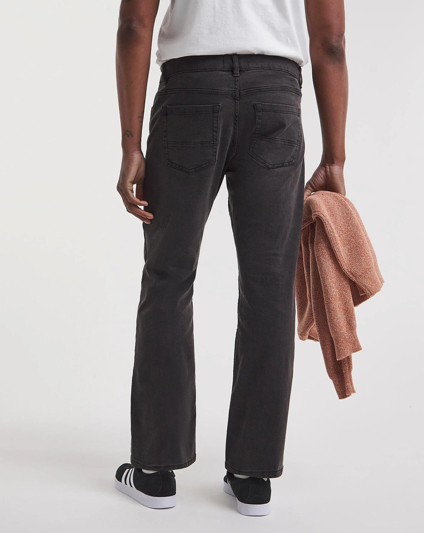 Blackwash Loose Fit Stretch Jeans| Blackwash 3 Blackwash Loose Fit Stretch Jeans| Blackwash - Image 3