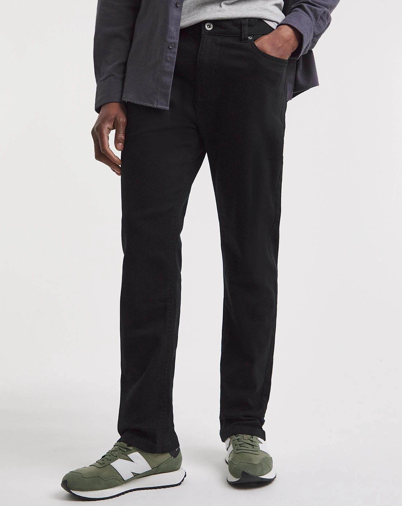 Black Straight Stretch Gaberdine Jeans| Black 1 Black Straight Stretch Gaberdine Jeans| Black